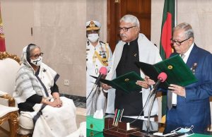 President administers oath to Shamsul Huq Tuku as JS deputy speaker